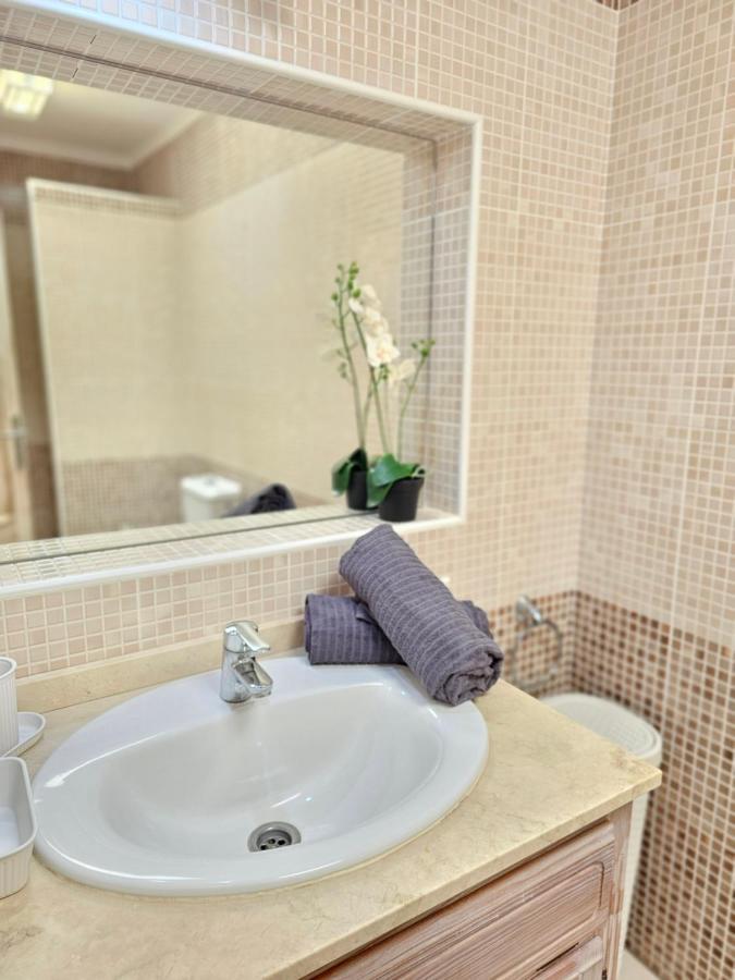 Holidays Beach & Pool ,Aircond , Las Americas Arona  Exterior foto